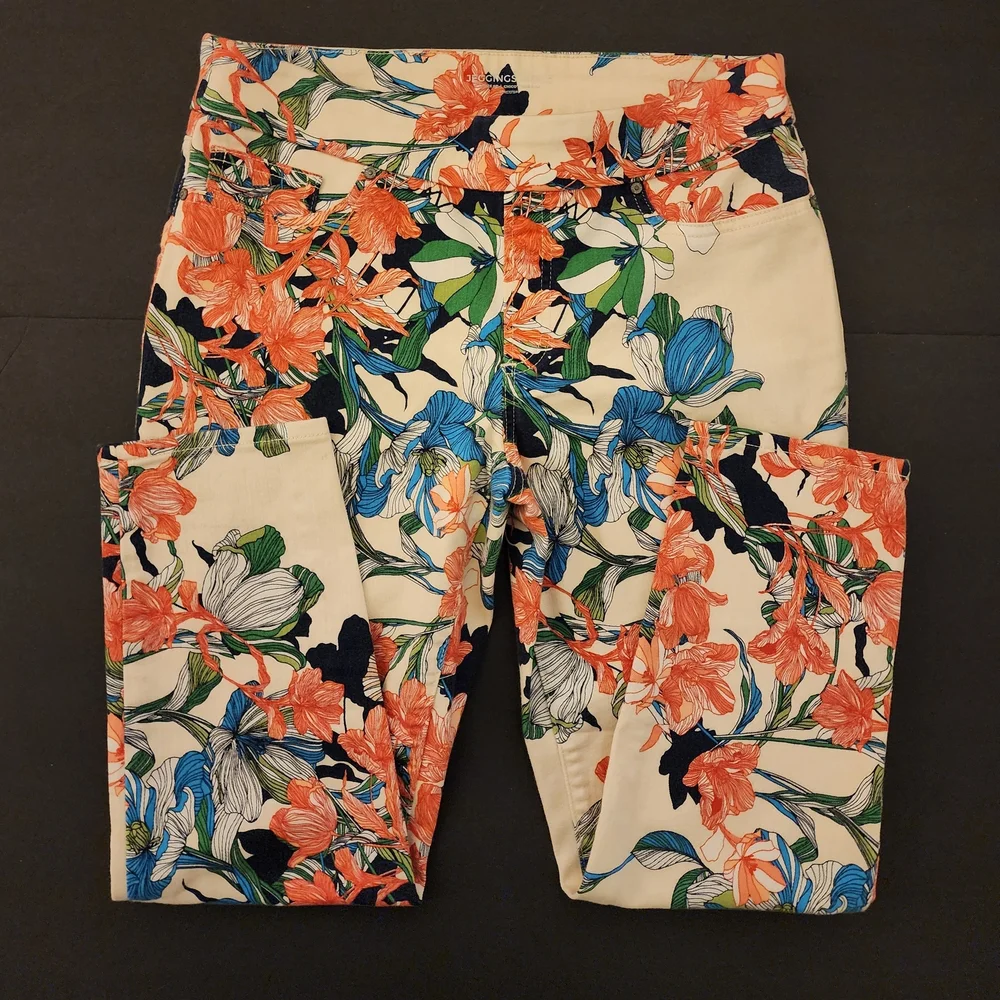 Preowned Chico Jeggings Ankle, Floral, Women's Size 0.5, USA 6P Good - Picture 3 of 14